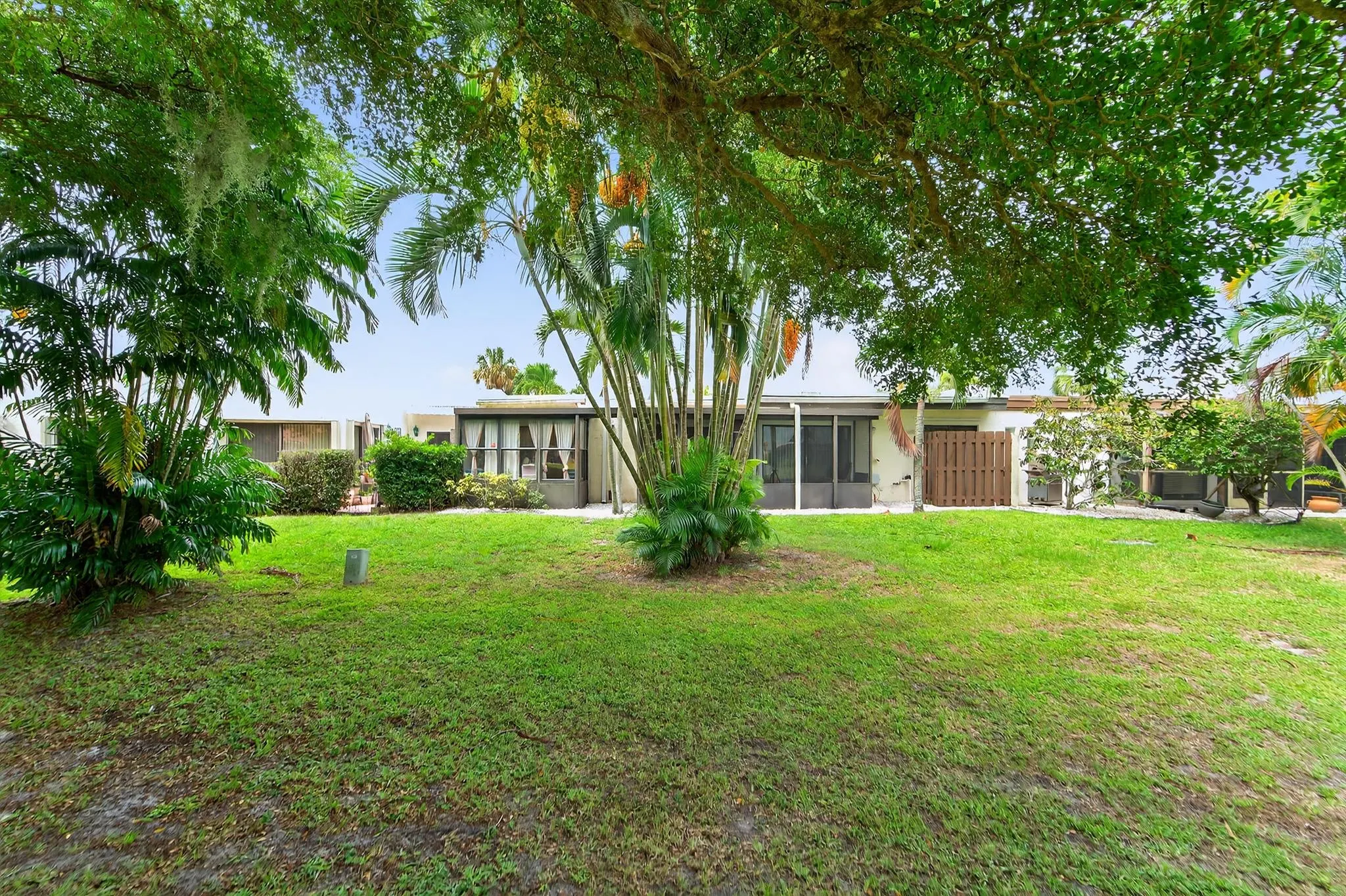 5487 Palm Springs Lane, #B