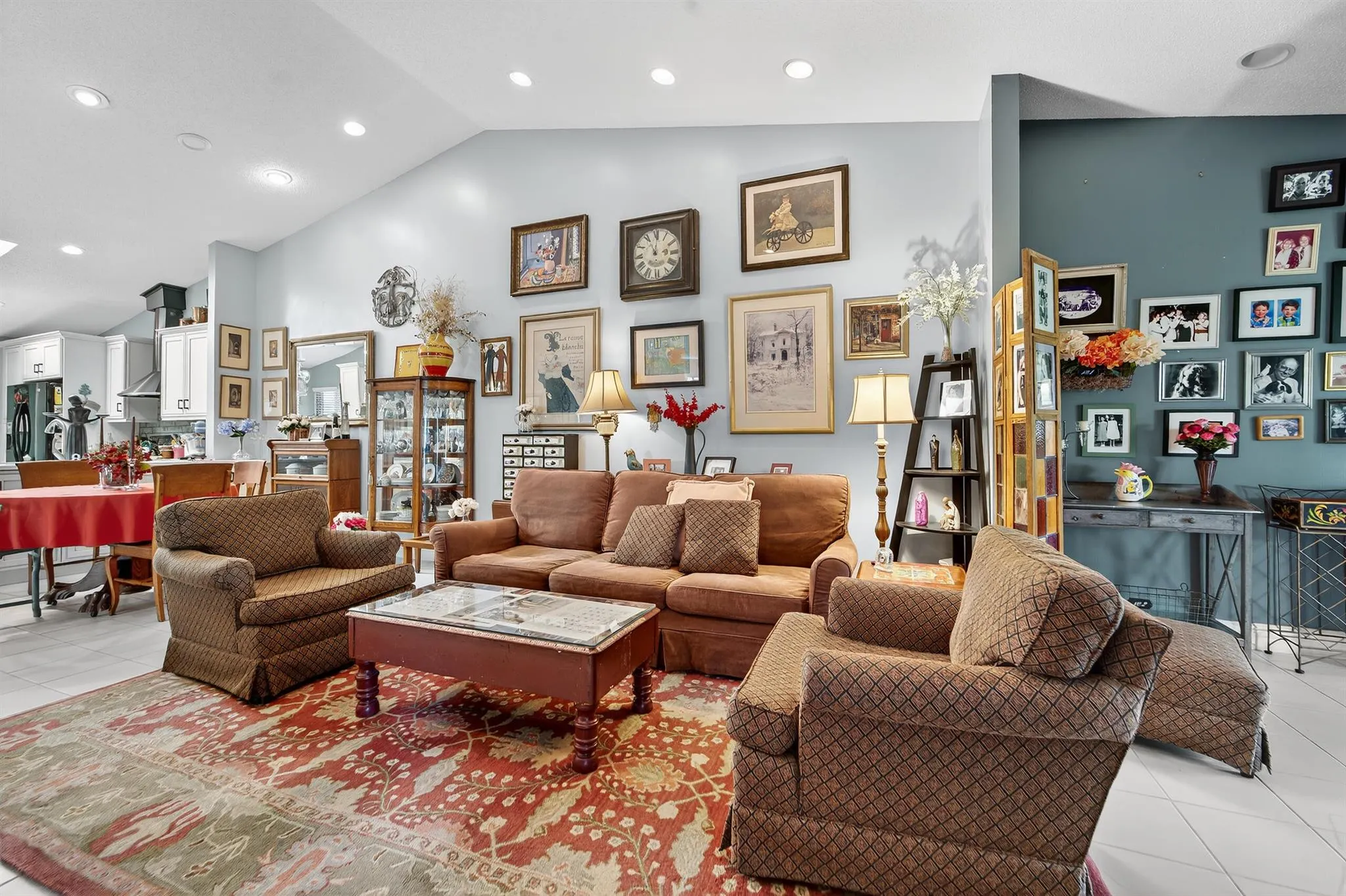 5487 Palm Springs Lane, #B