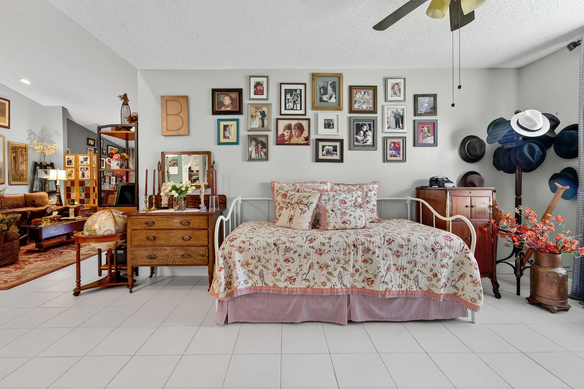 5487 Palm Springs Lane, #B