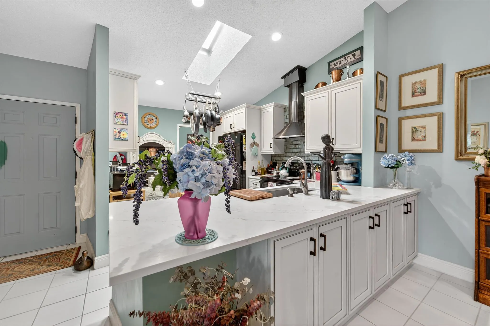 5487 Palm Springs Lane, #B