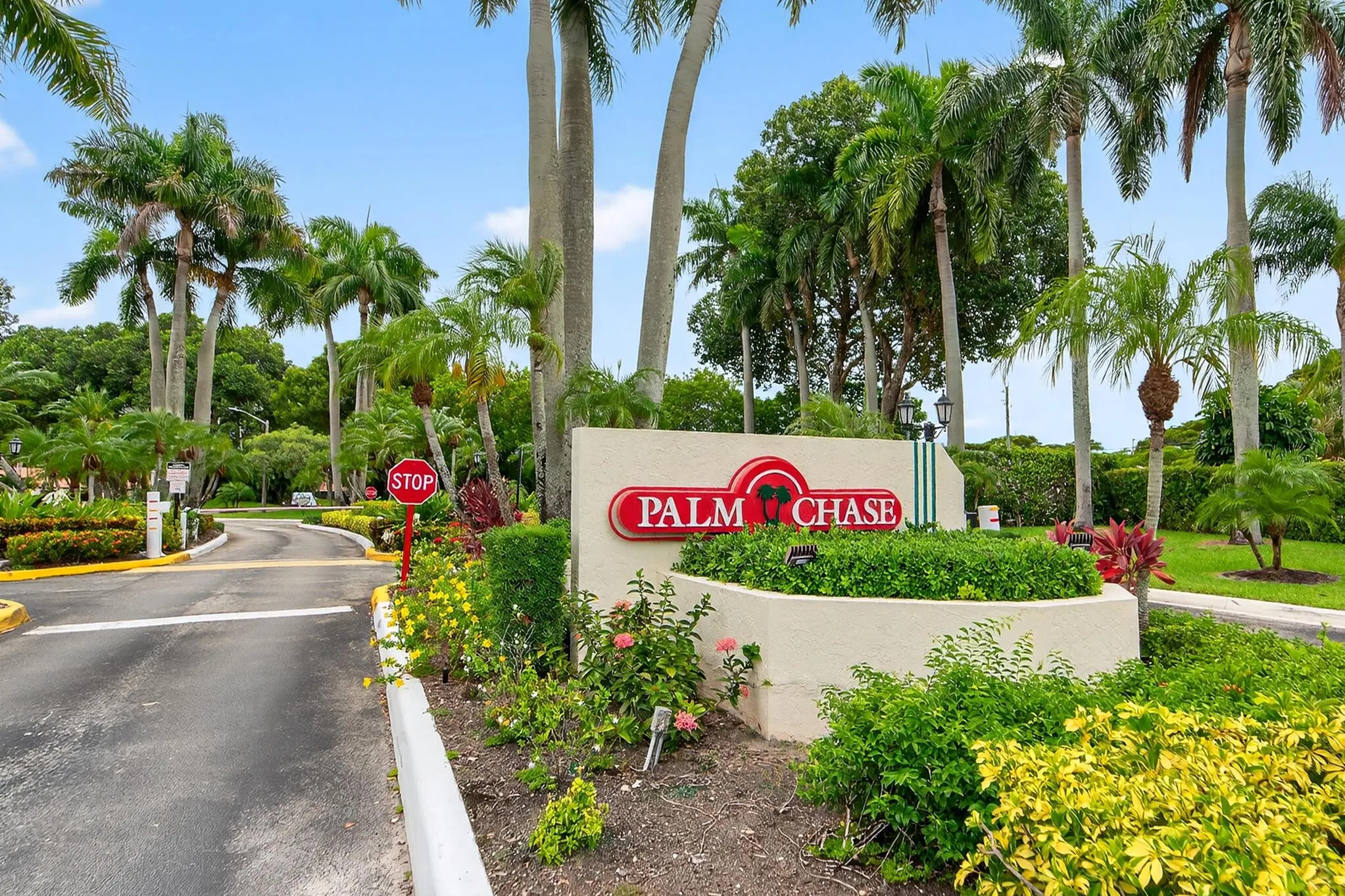5487 Palm Springs Lane, #B