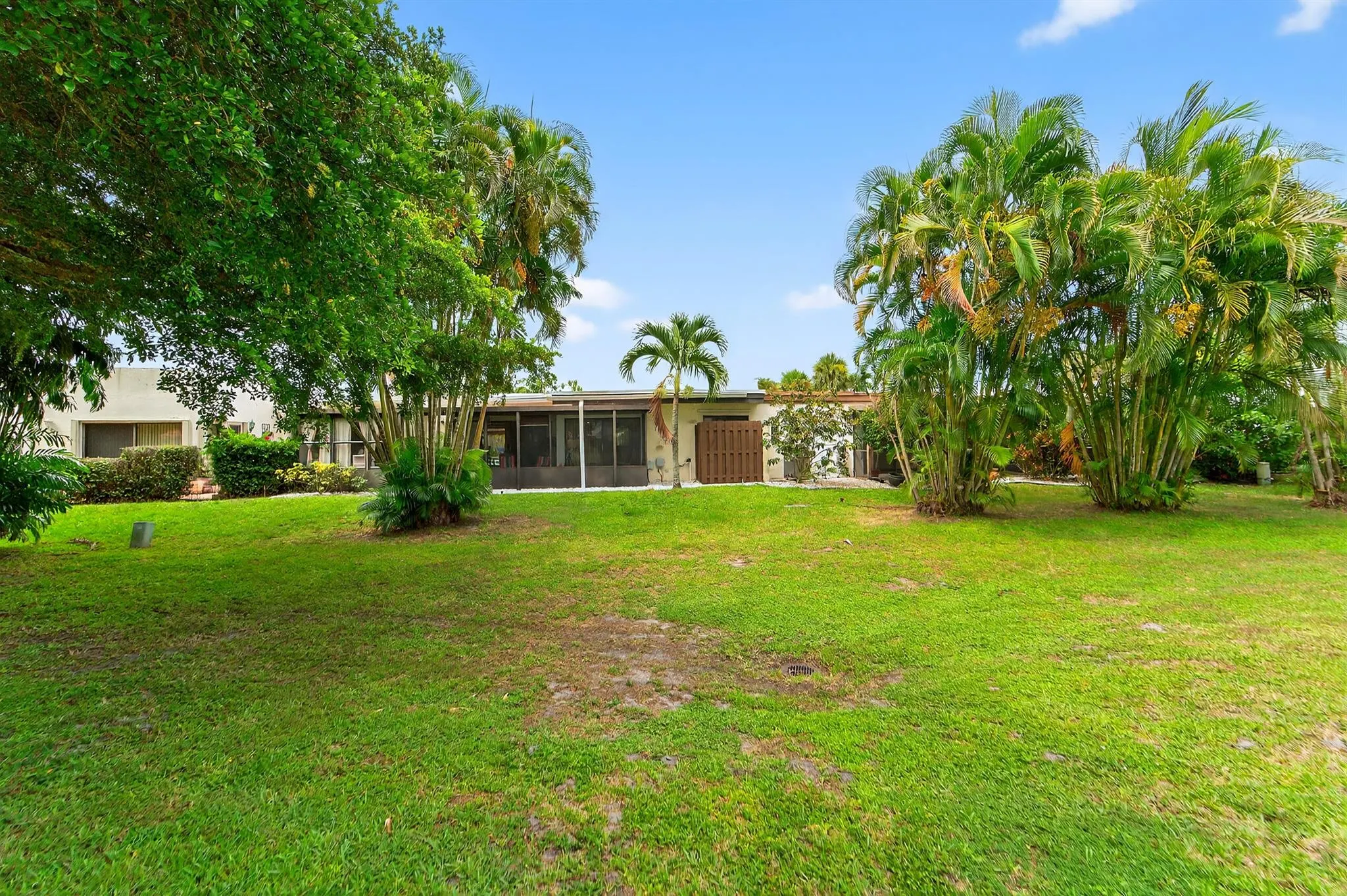5487 Palm Springs Lane, #B