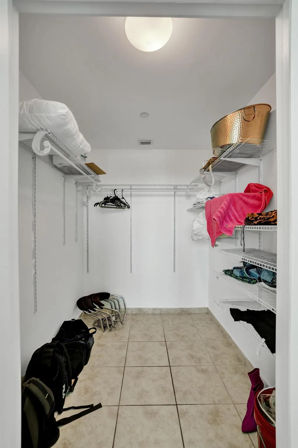 888 Biscayne Boulevard, #811