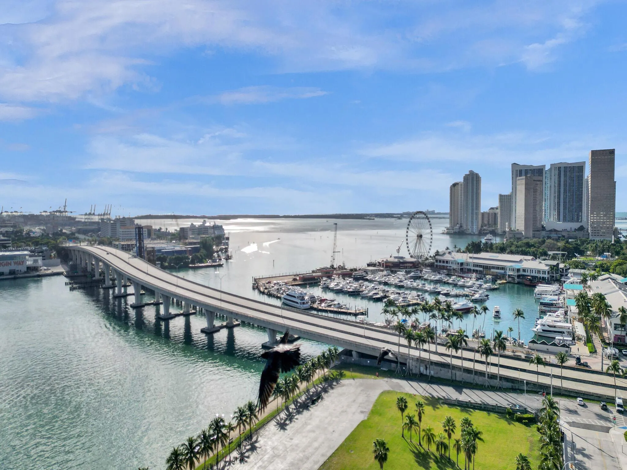 888 Biscayne Boulevard, #811