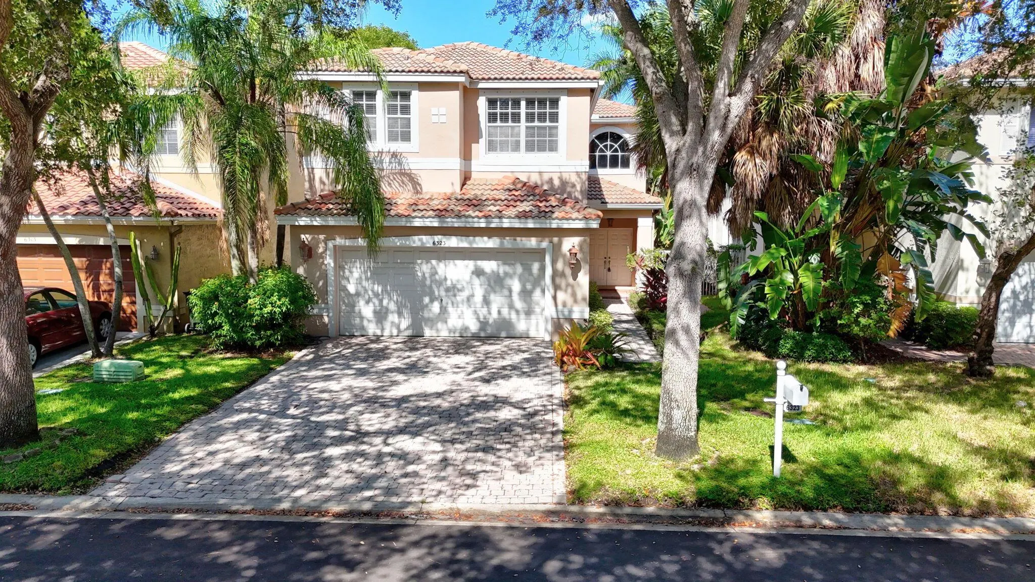 6323 NW 36th Avenue