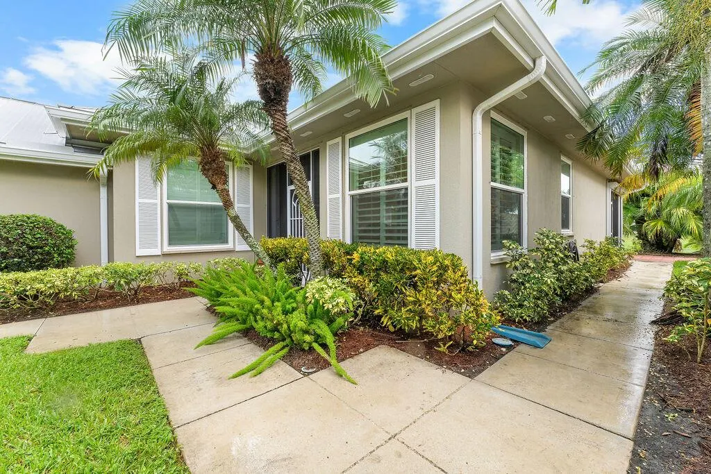 2149 SW Mayflower Drive