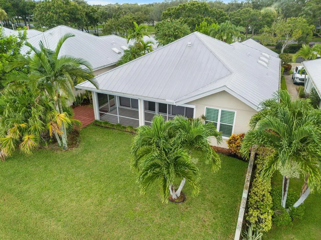 2149 SW Mayflower Drive