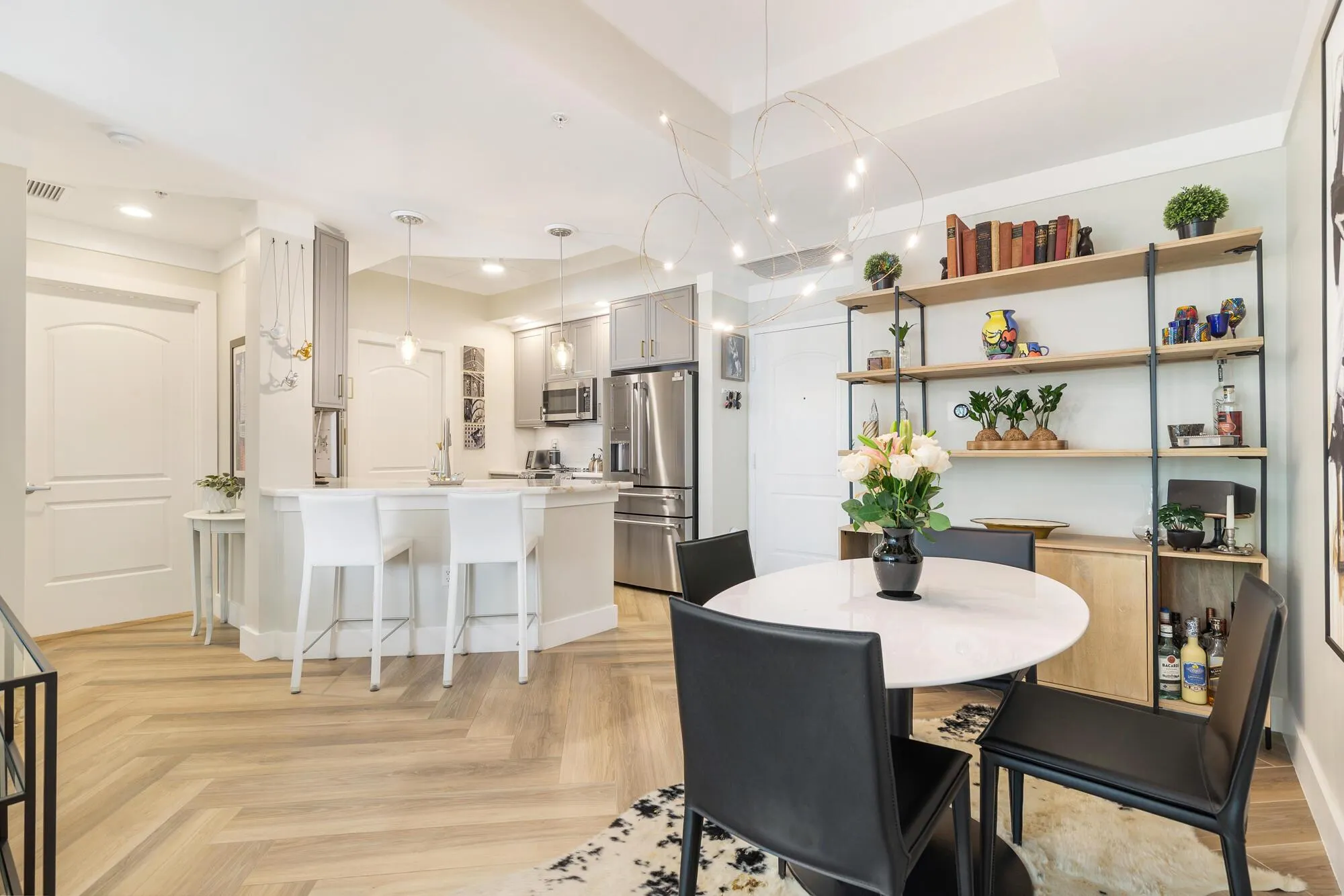 801 S Olive Avenue, #919