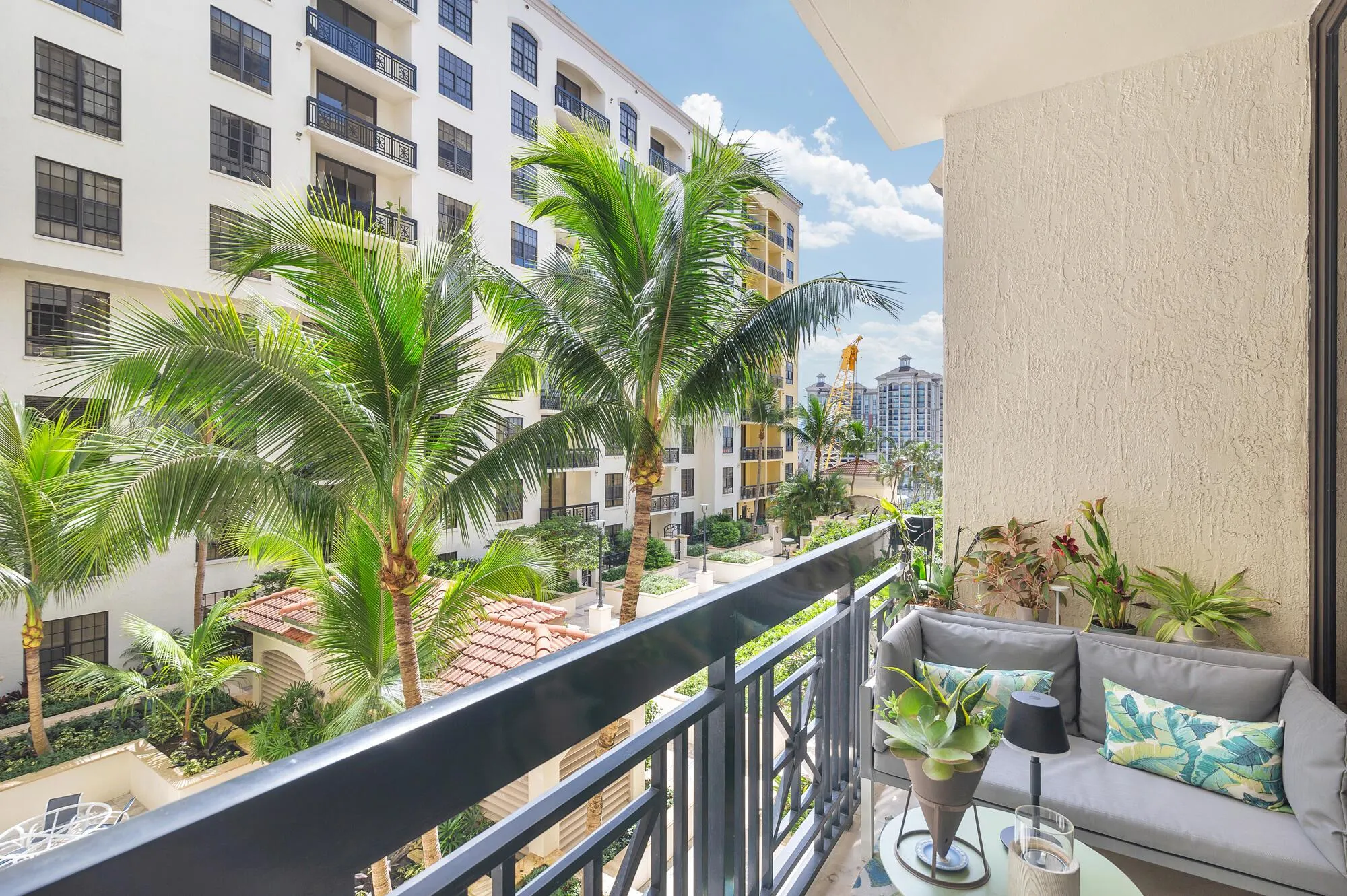 801 S Olive Avenue, #919
