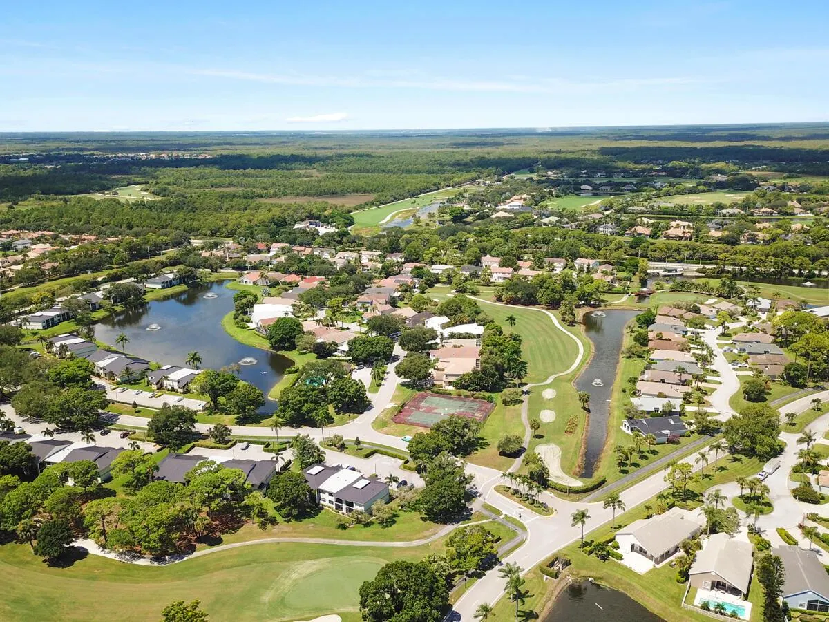 6861 Briarlake Circle