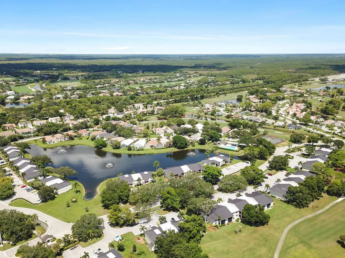 6861 Briarlake Circle