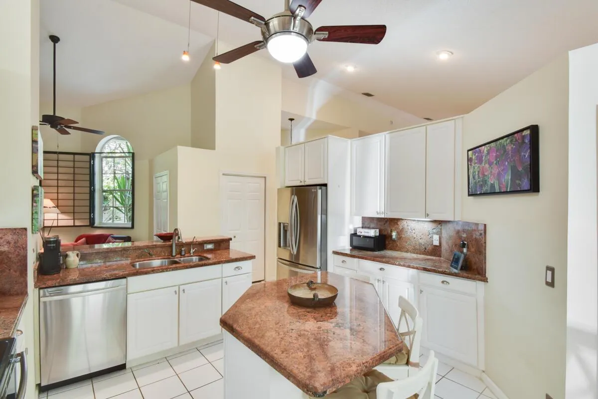 6861 Briarlake Circle