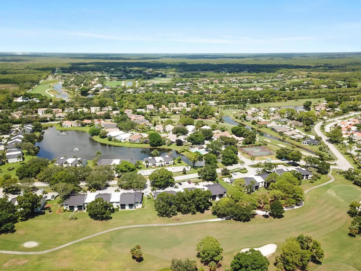 6861 Briarlake Circle