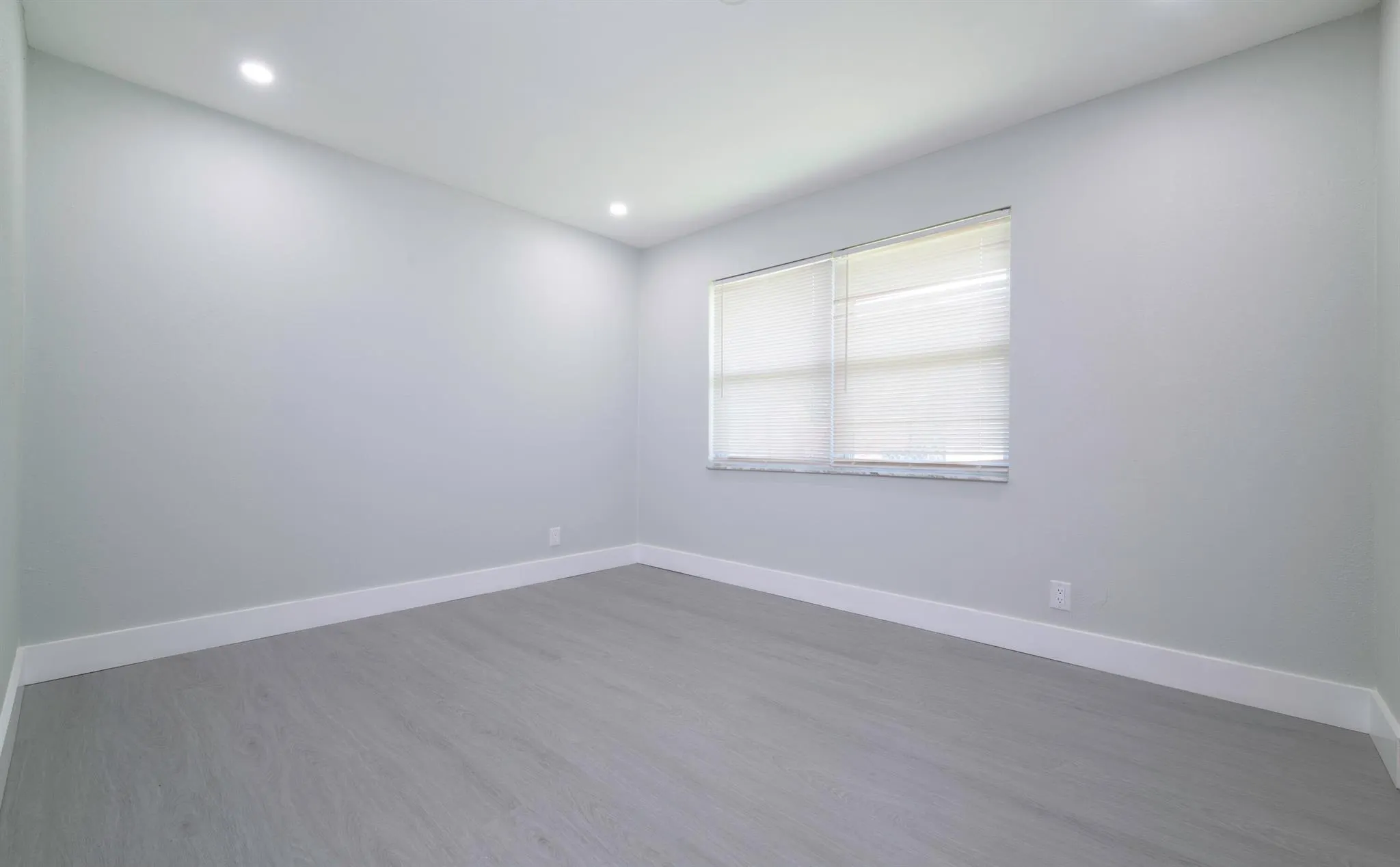 5020 SW 28 Ter Terrace, #S