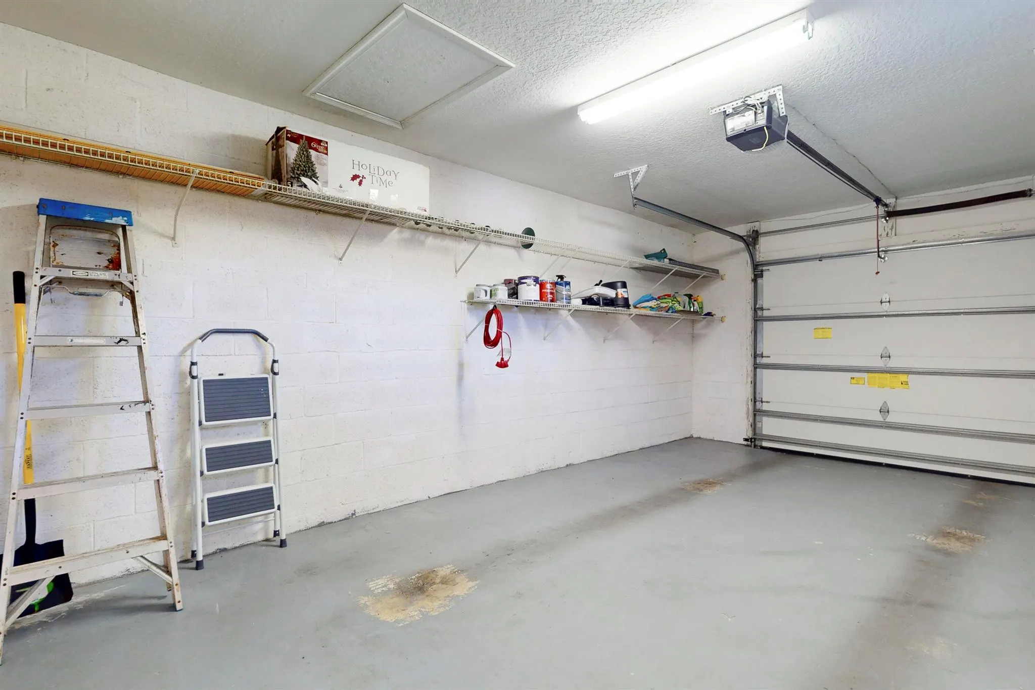 1443 Captains Walk, #23a