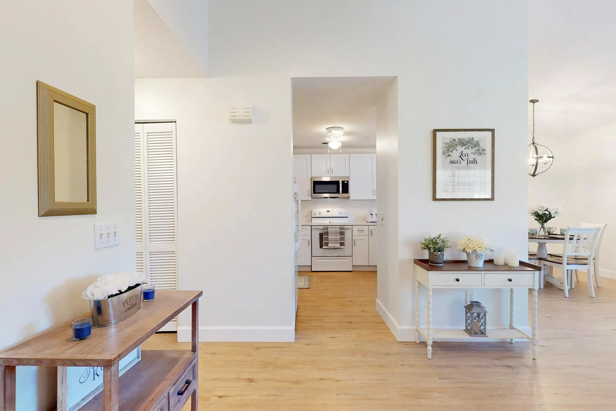 1443 Captains Walk, #23a