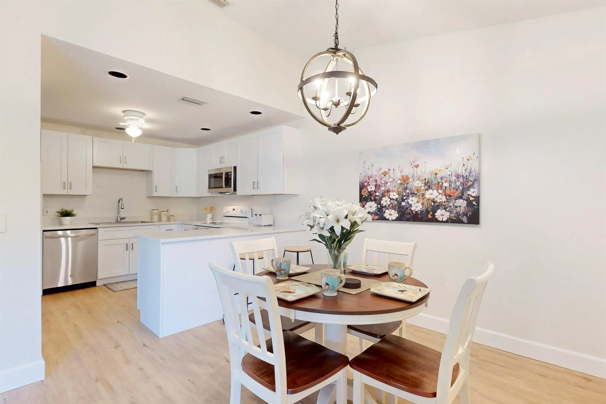 1443 Captains Walk, #23a