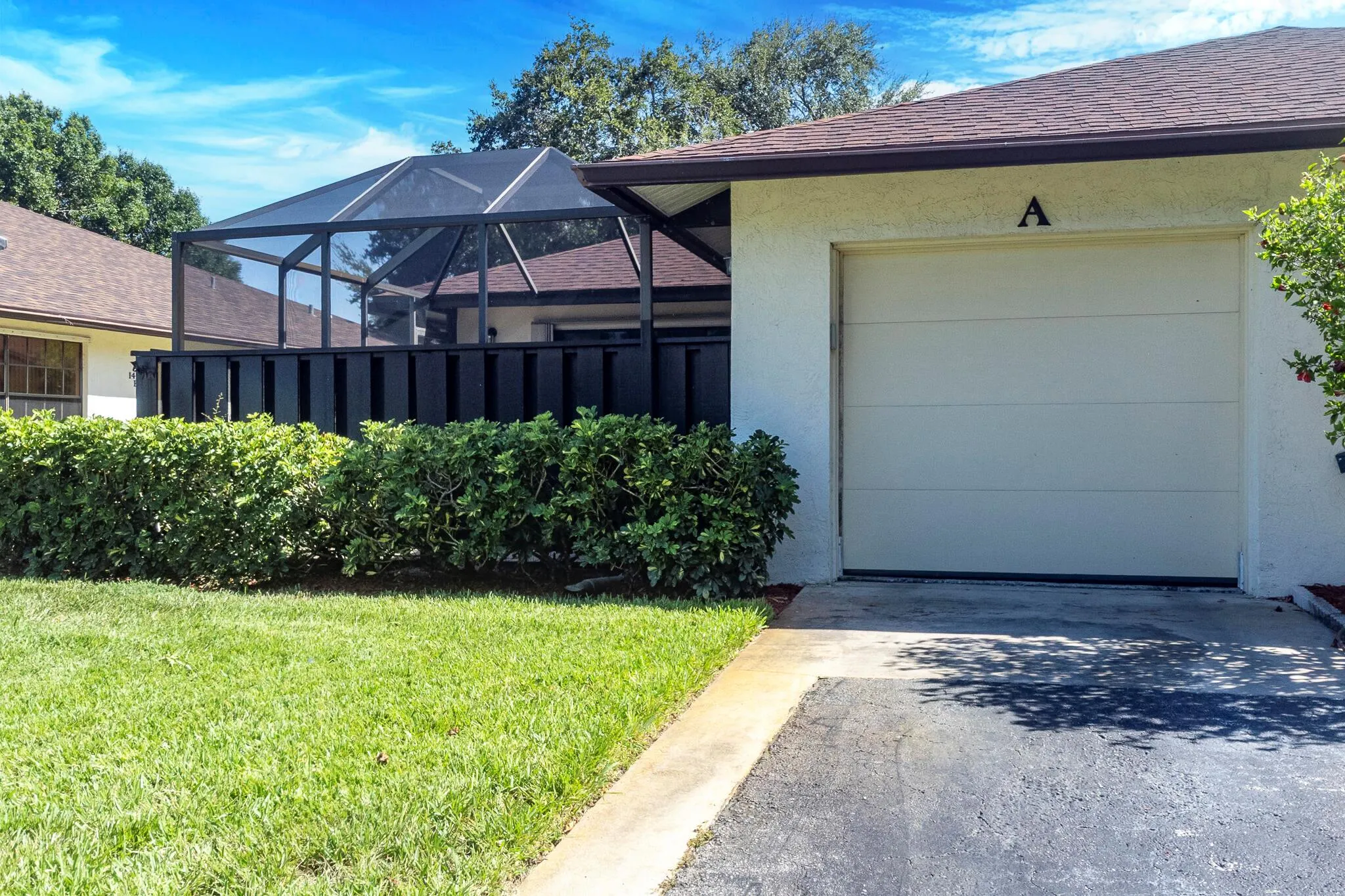 1443 Captains Walk, #23a