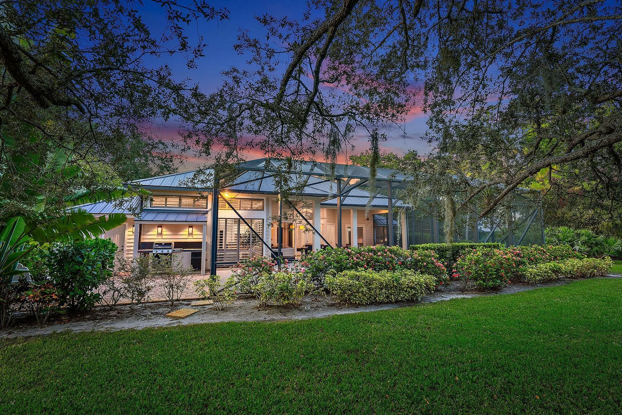 1550 SW Saint Andrews Drive