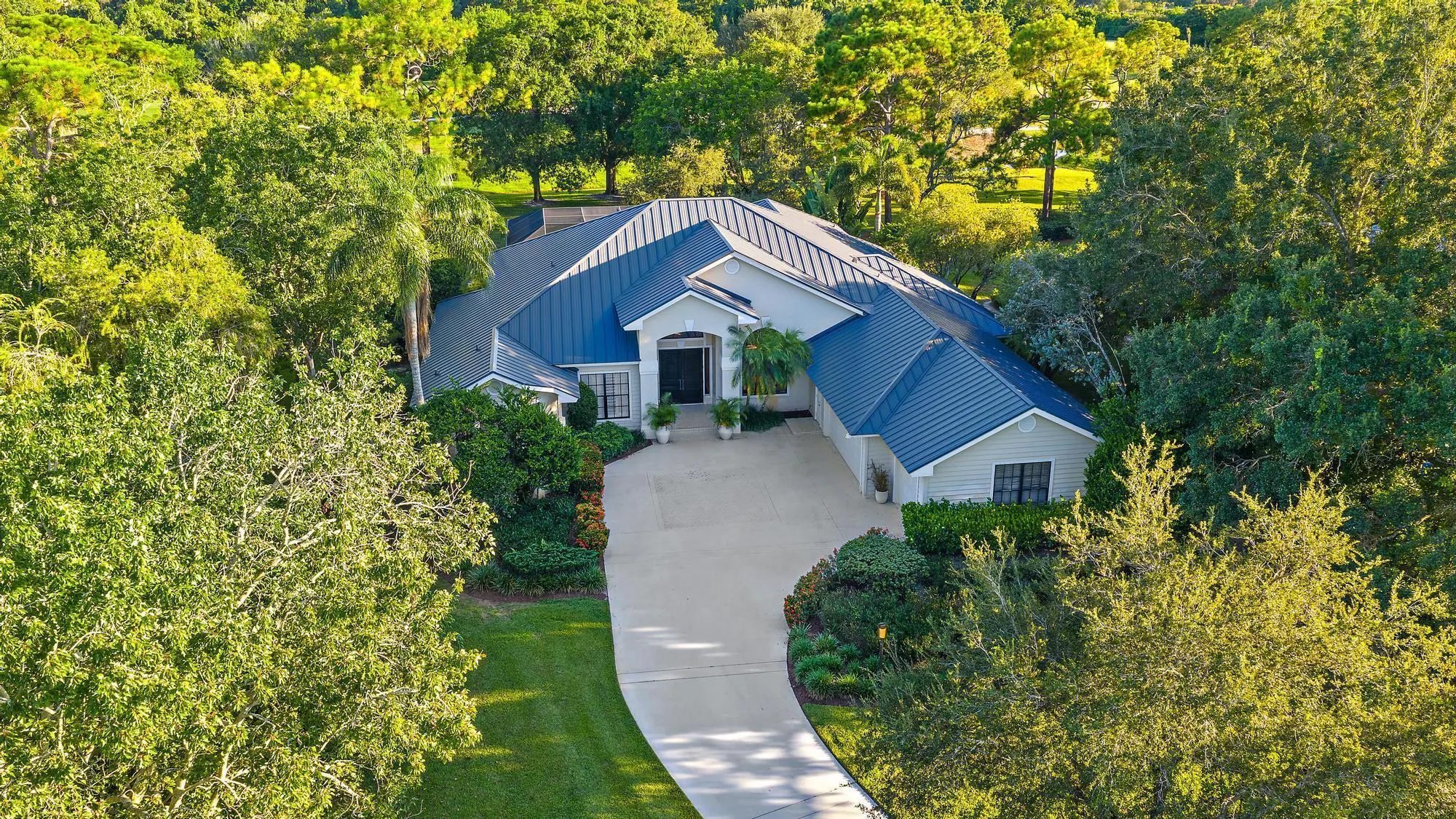 1550 SW Saint Andrews Drive