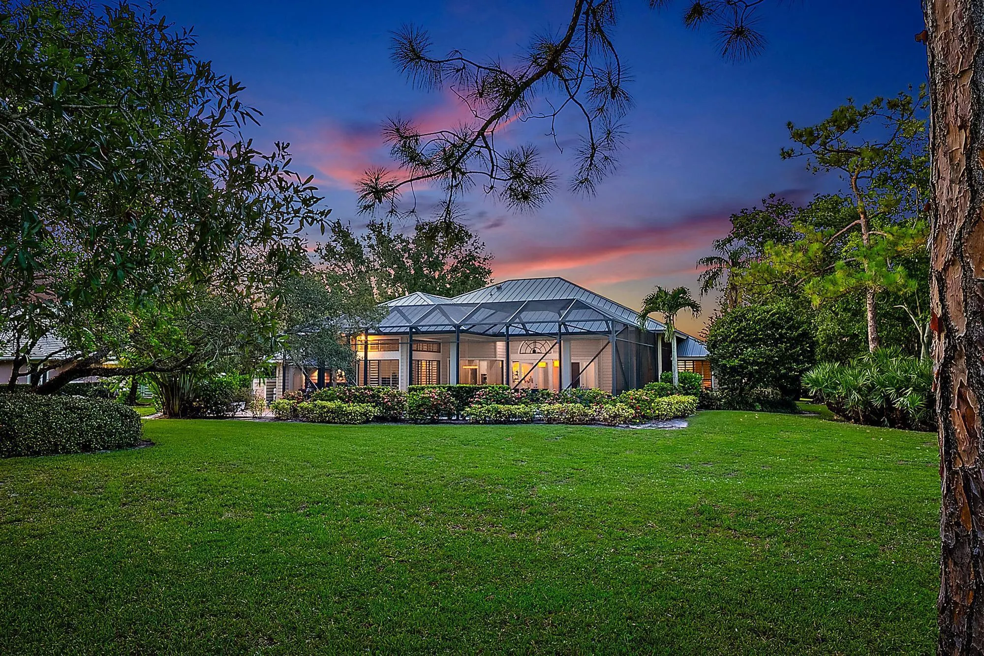 1550 SW Saint Andrews Drive