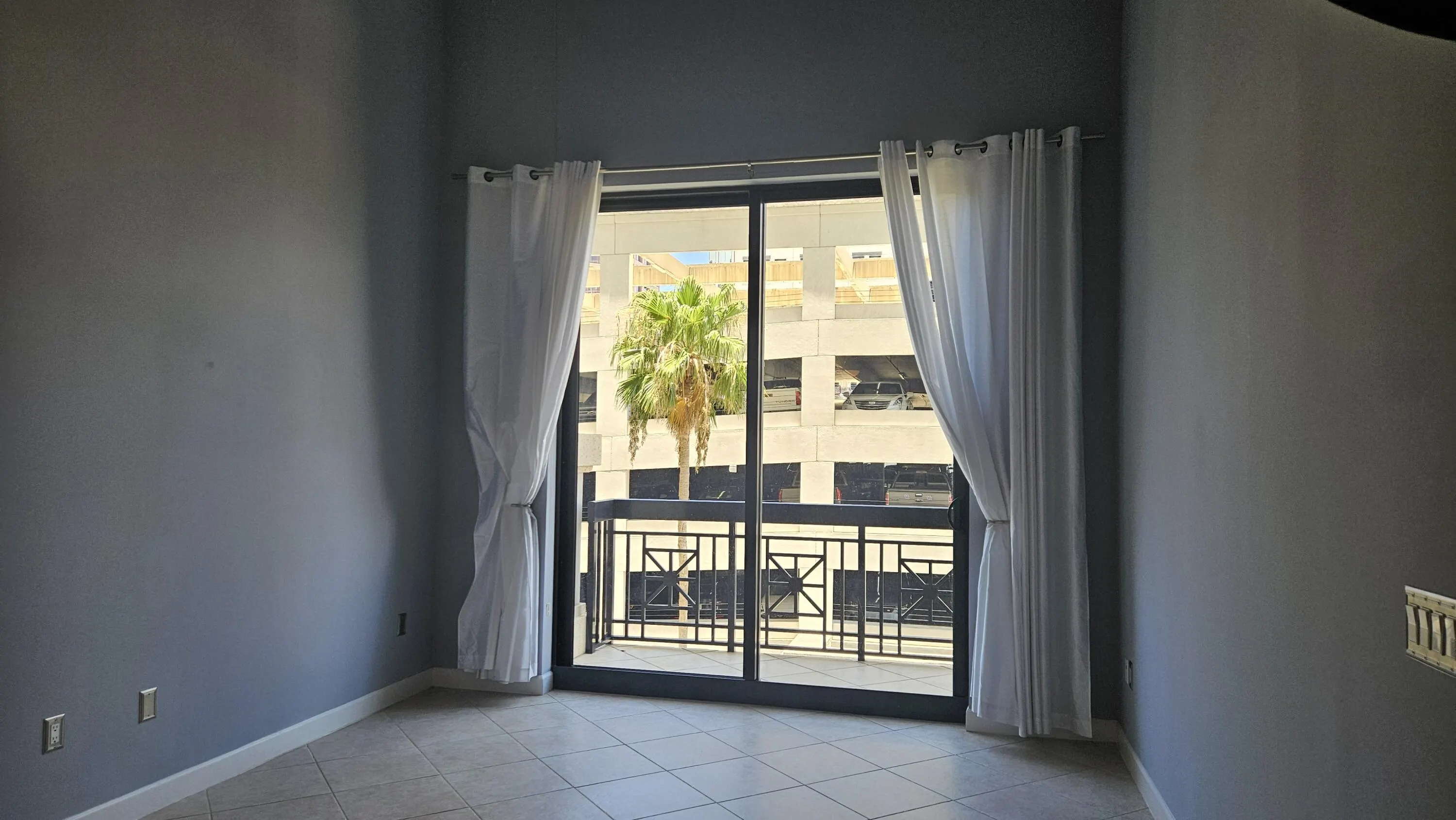 801 S Olive Avenue, #418