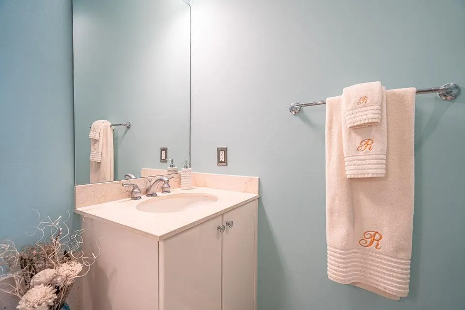 801 S Olive Avenue, #418