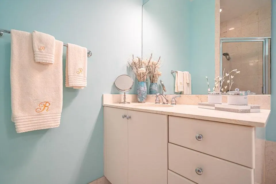801 S Olive Avenue, #418