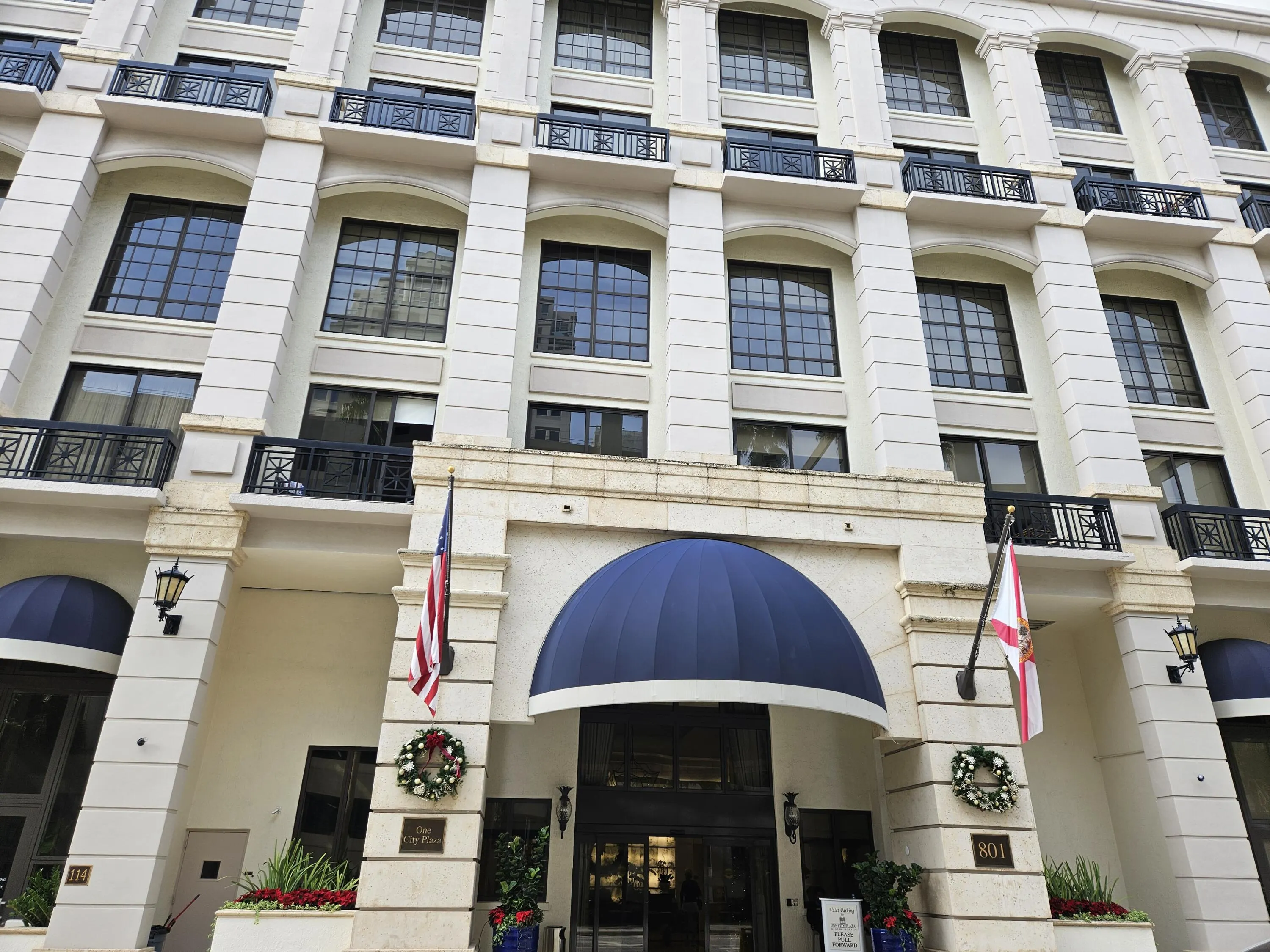 801 S Olive Avenue, #418