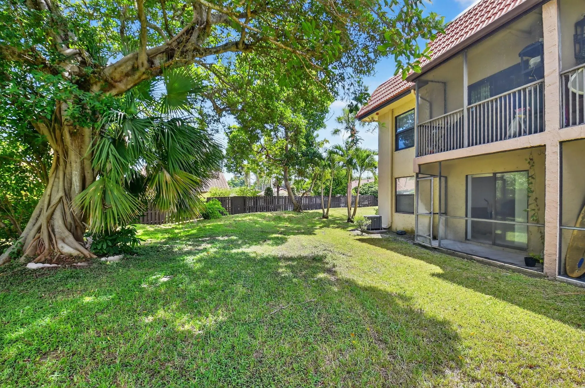 21894 Lake Forest Circle, #106