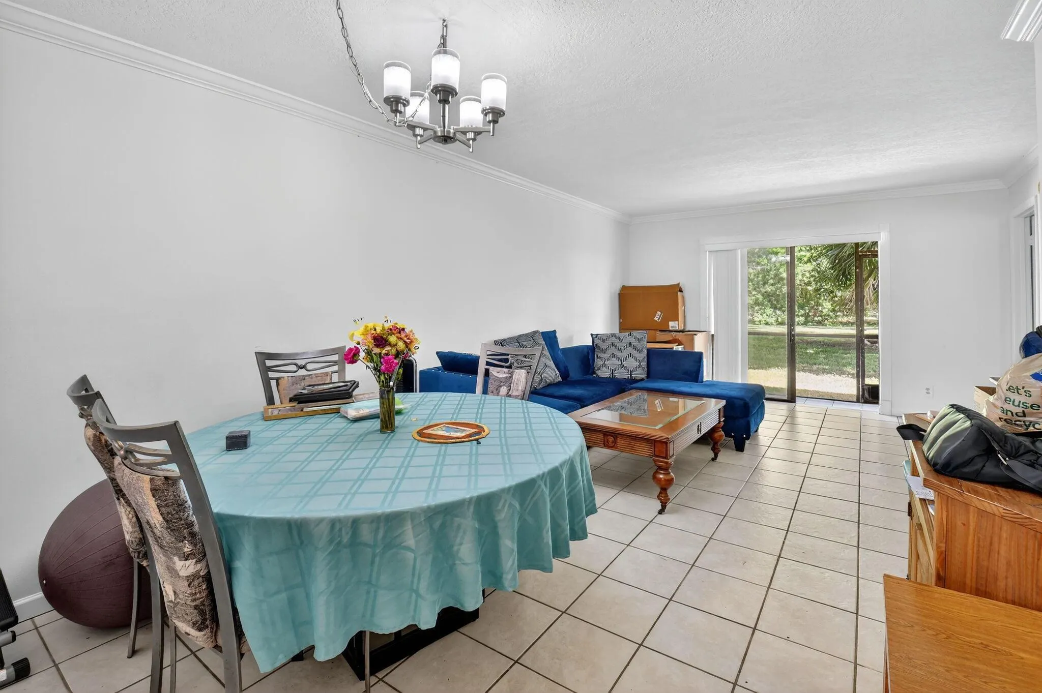 21894 Lake Forest Circle, #106