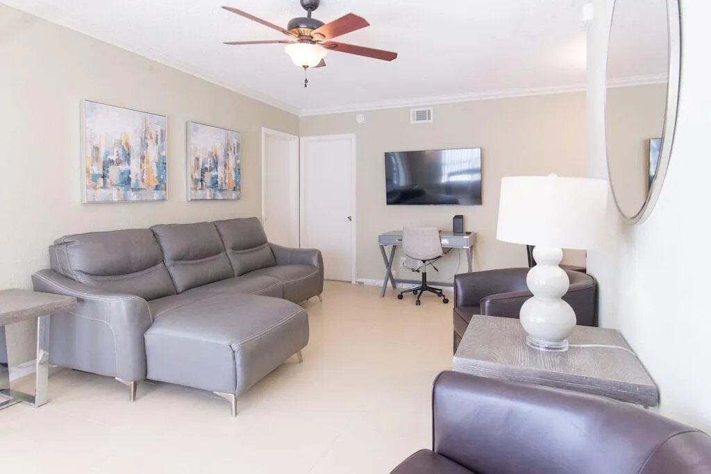 513 S Ocean Boulevard