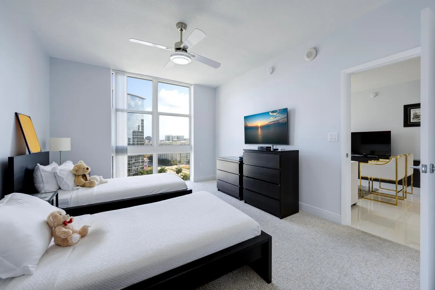 550 Okeechobee Boulevard, #1206