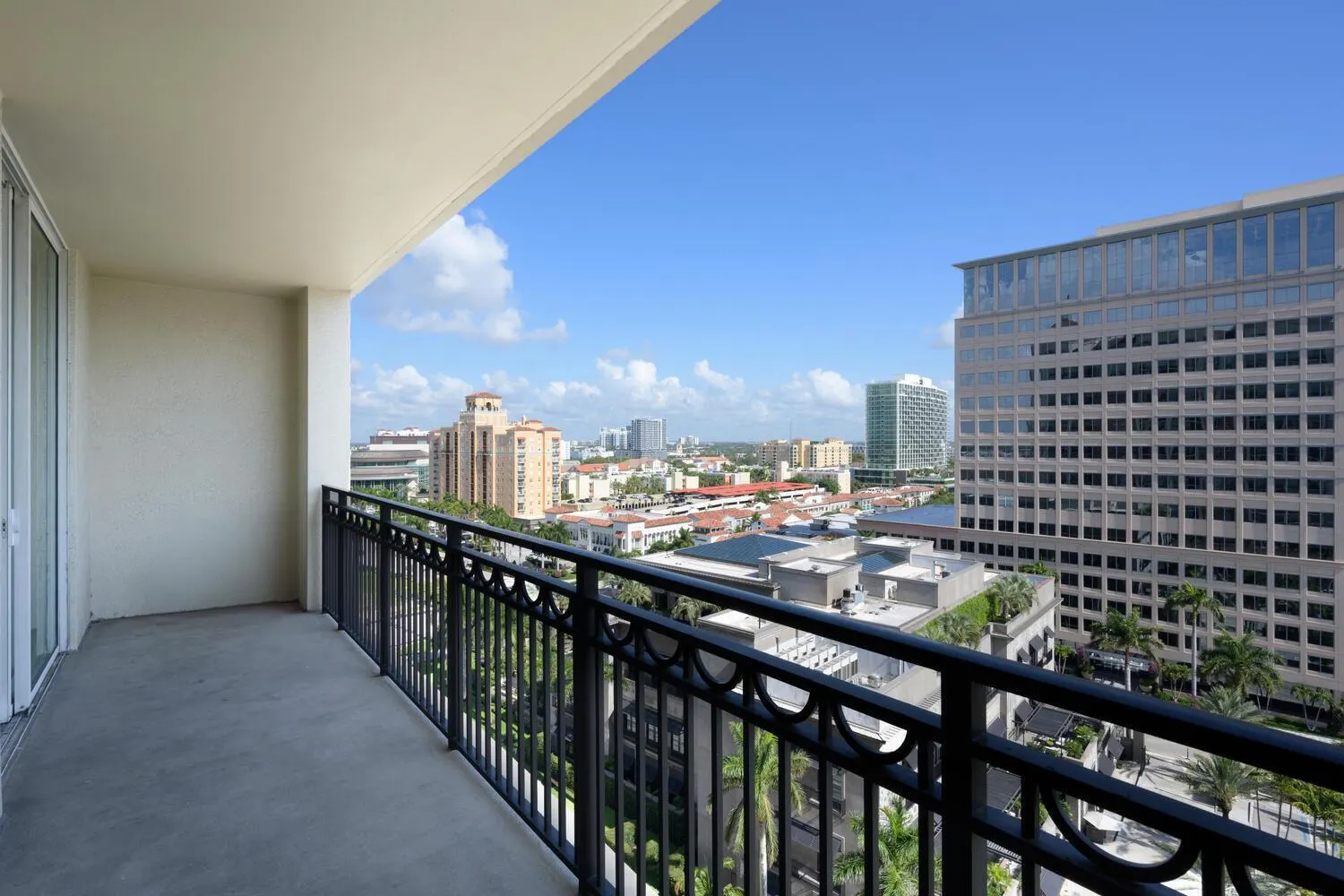 550 Okeechobee Boulevard, #1206