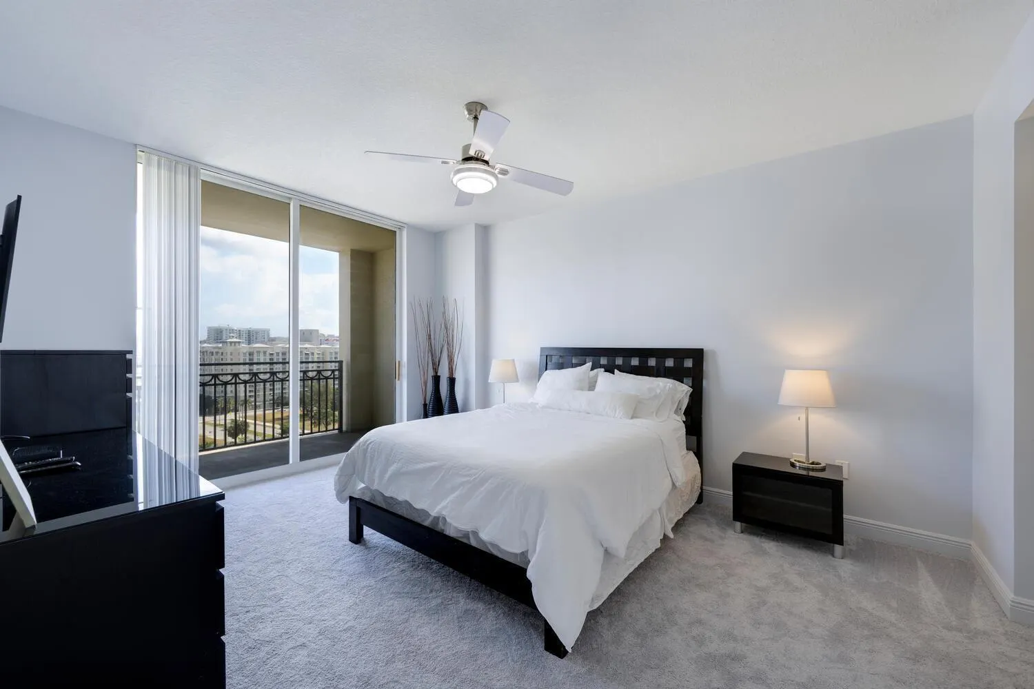 550 Okeechobee Boulevard, #1206