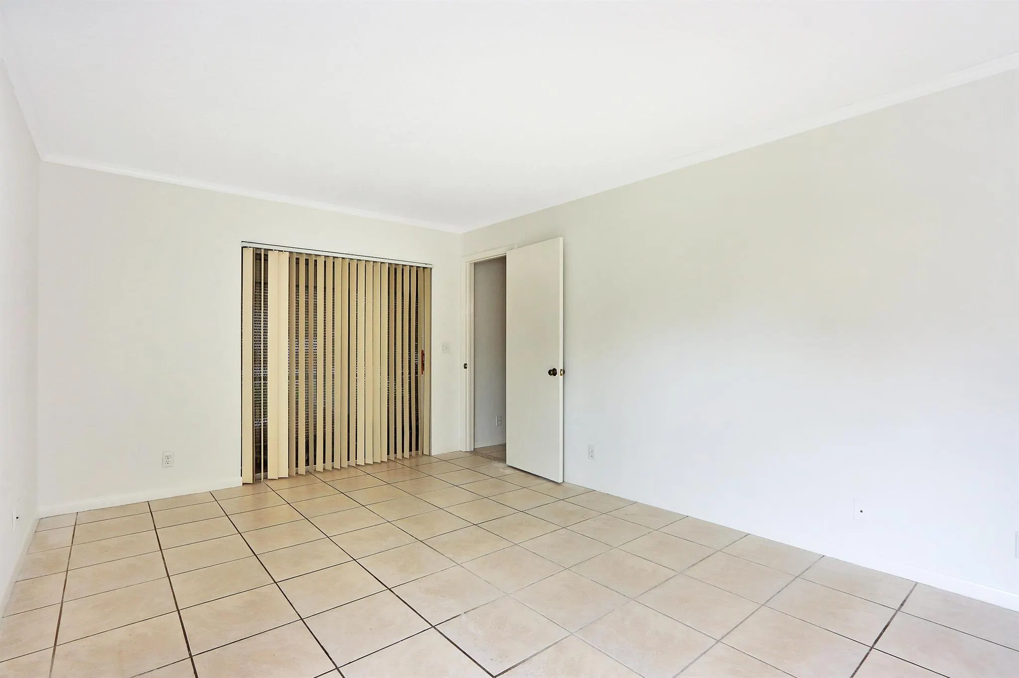 6544 Chasewood Drive, #B