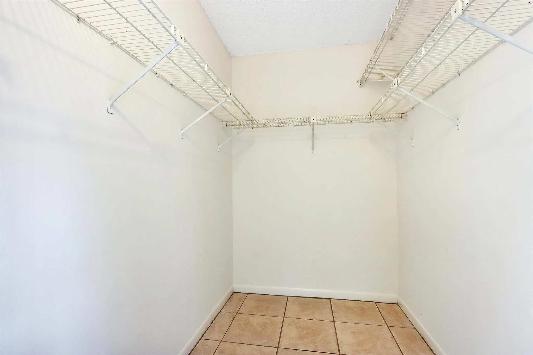 6544 Chasewood Drive, #B