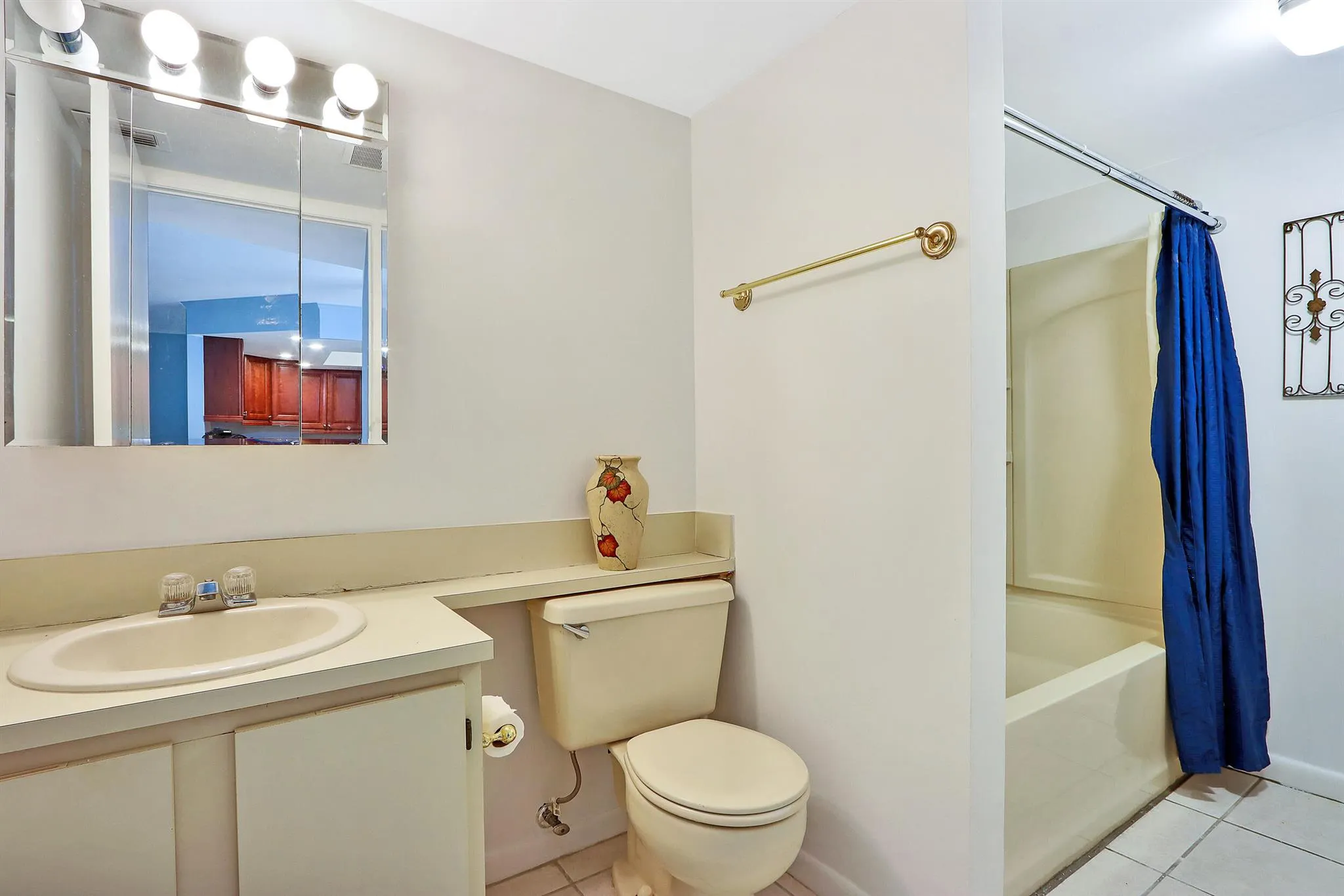 6544 Chasewood Drive, #B