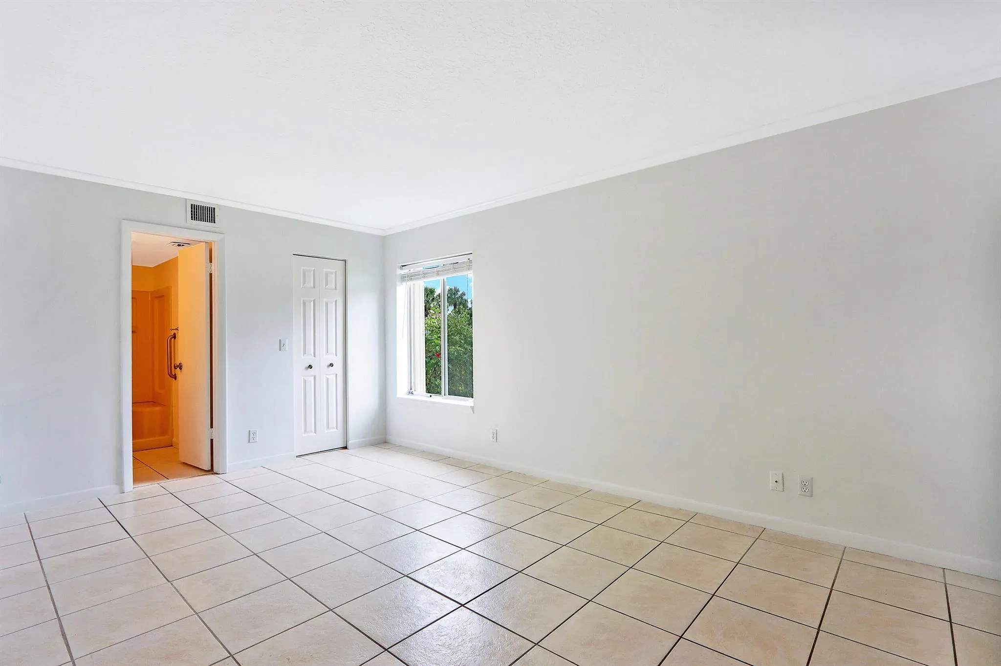 6544 Chasewood Drive, #B