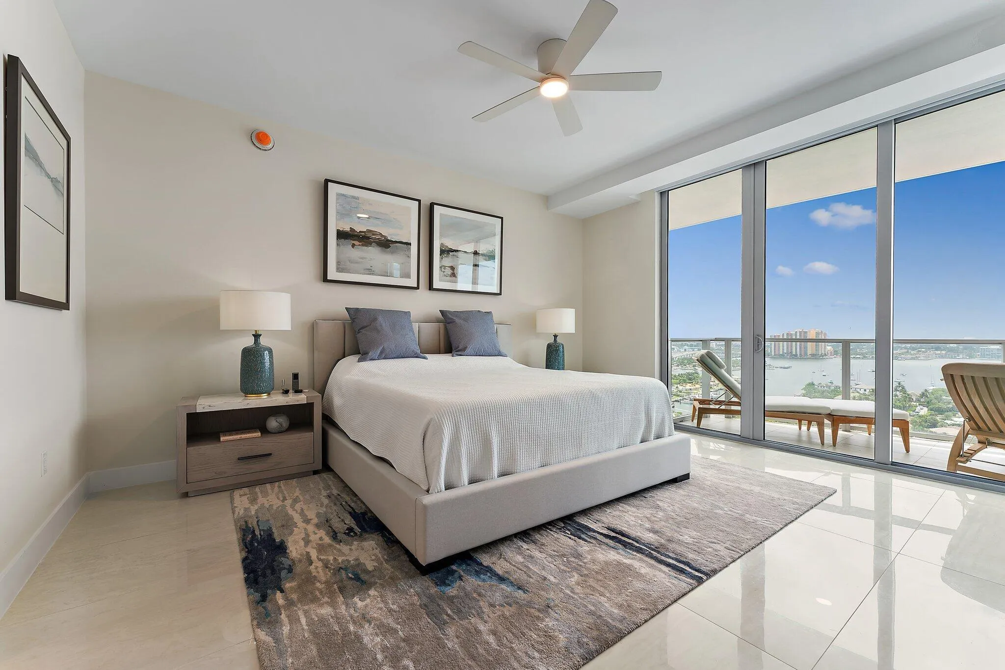 3100 N Ocean Drive, #1906