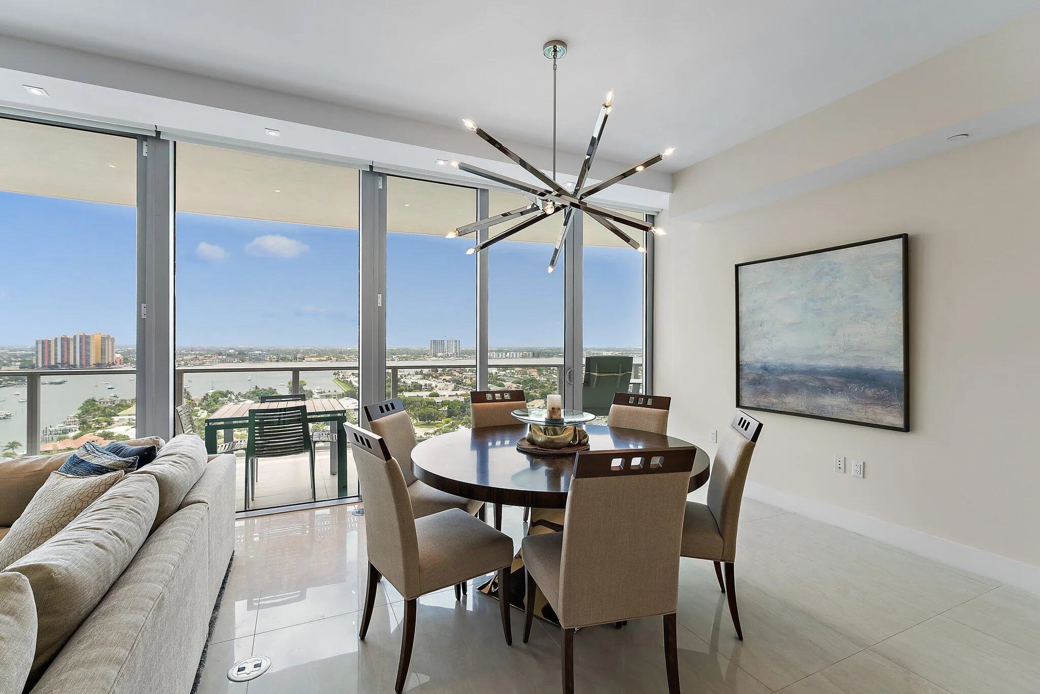 3100 N Ocean Drive, #1906