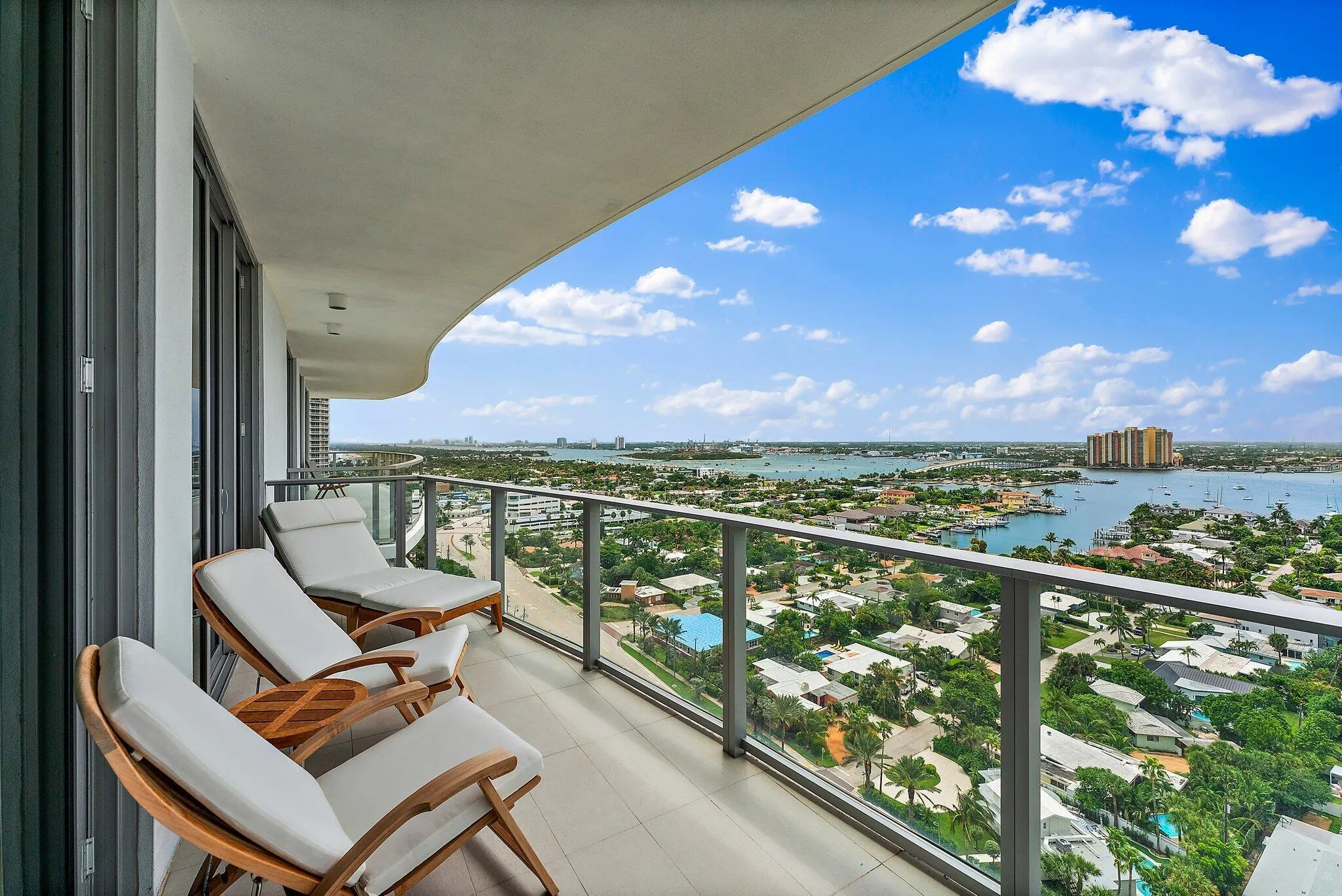 3100 N Ocean Drive, #1906