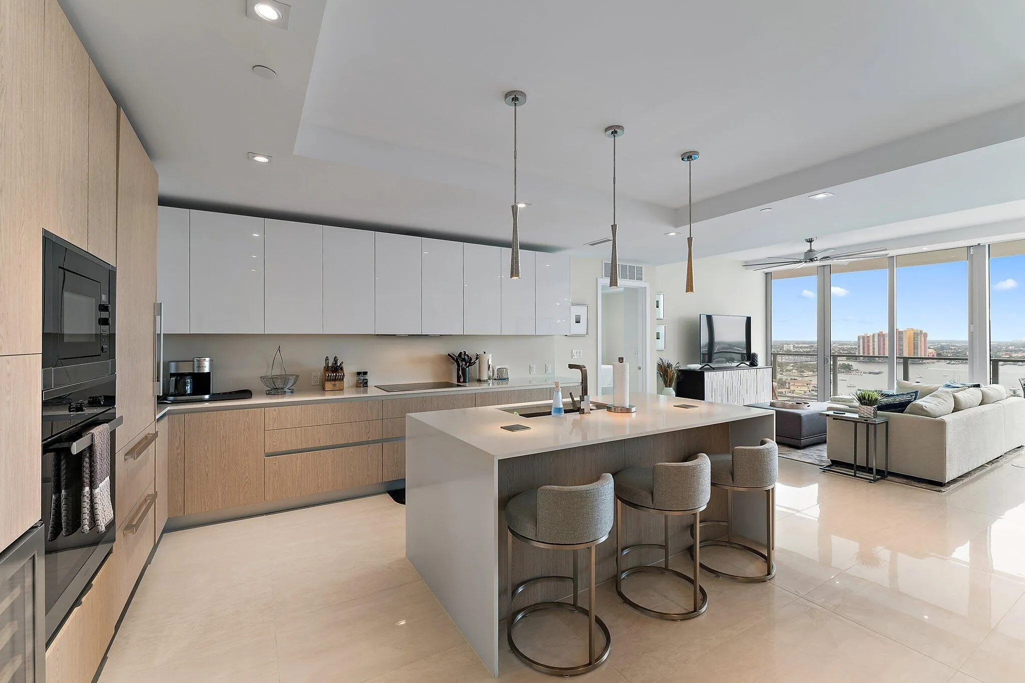 3100 N Ocean Drive, #1906