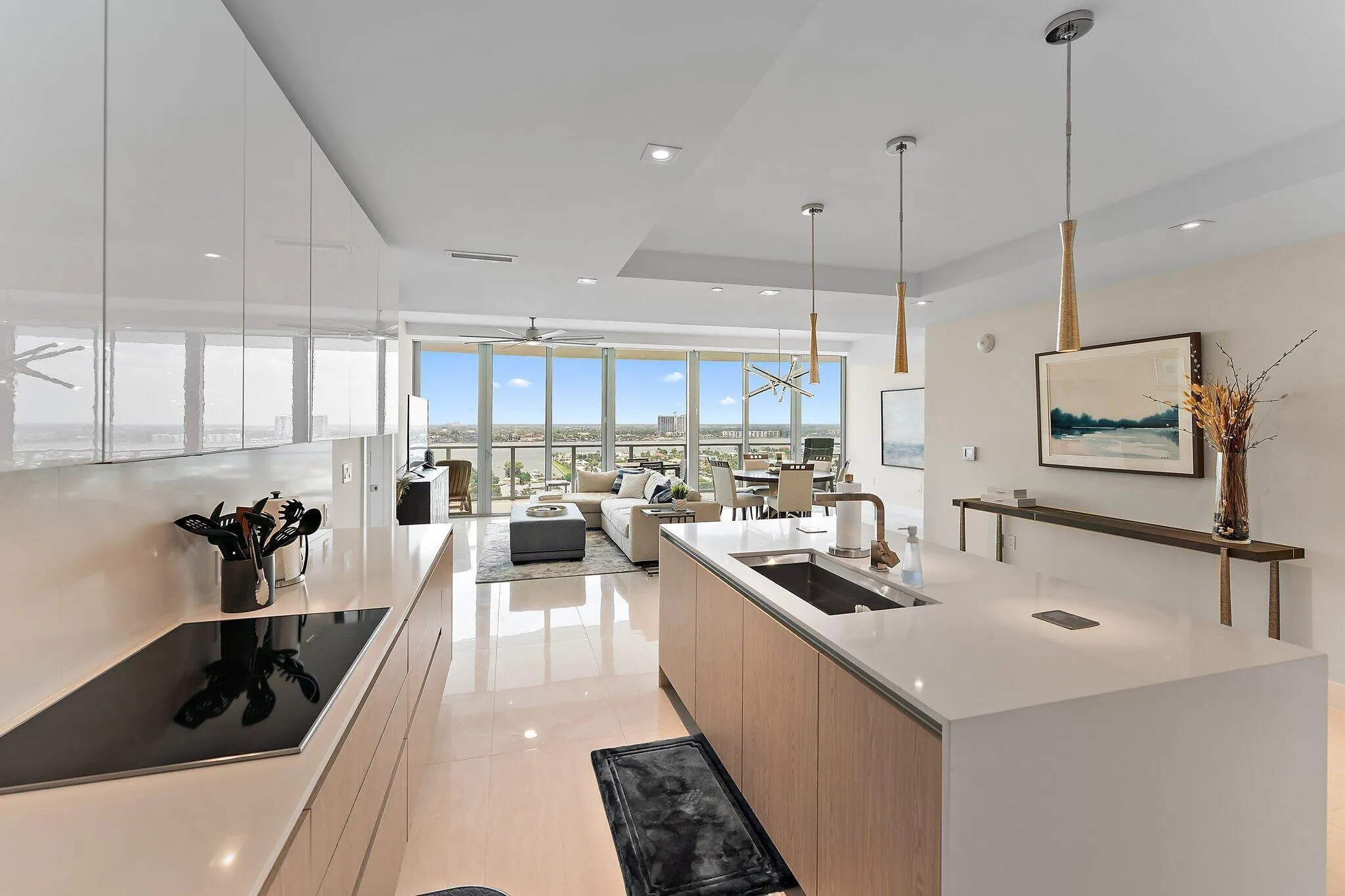 3100 N Ocean Drive, #1906