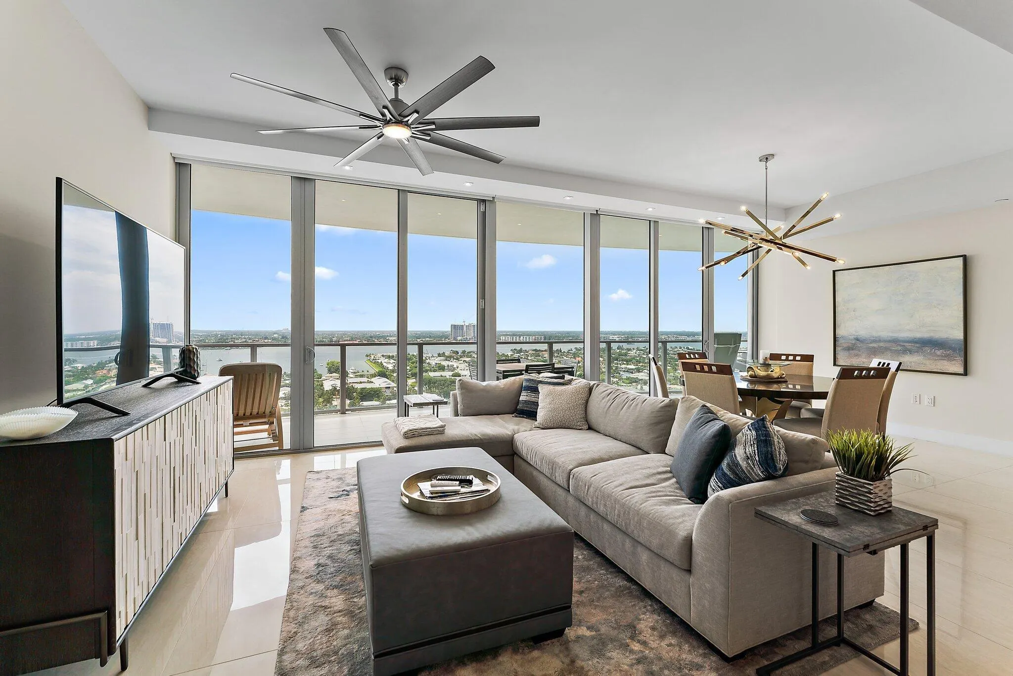 3100 N Ocean Drive, #1906