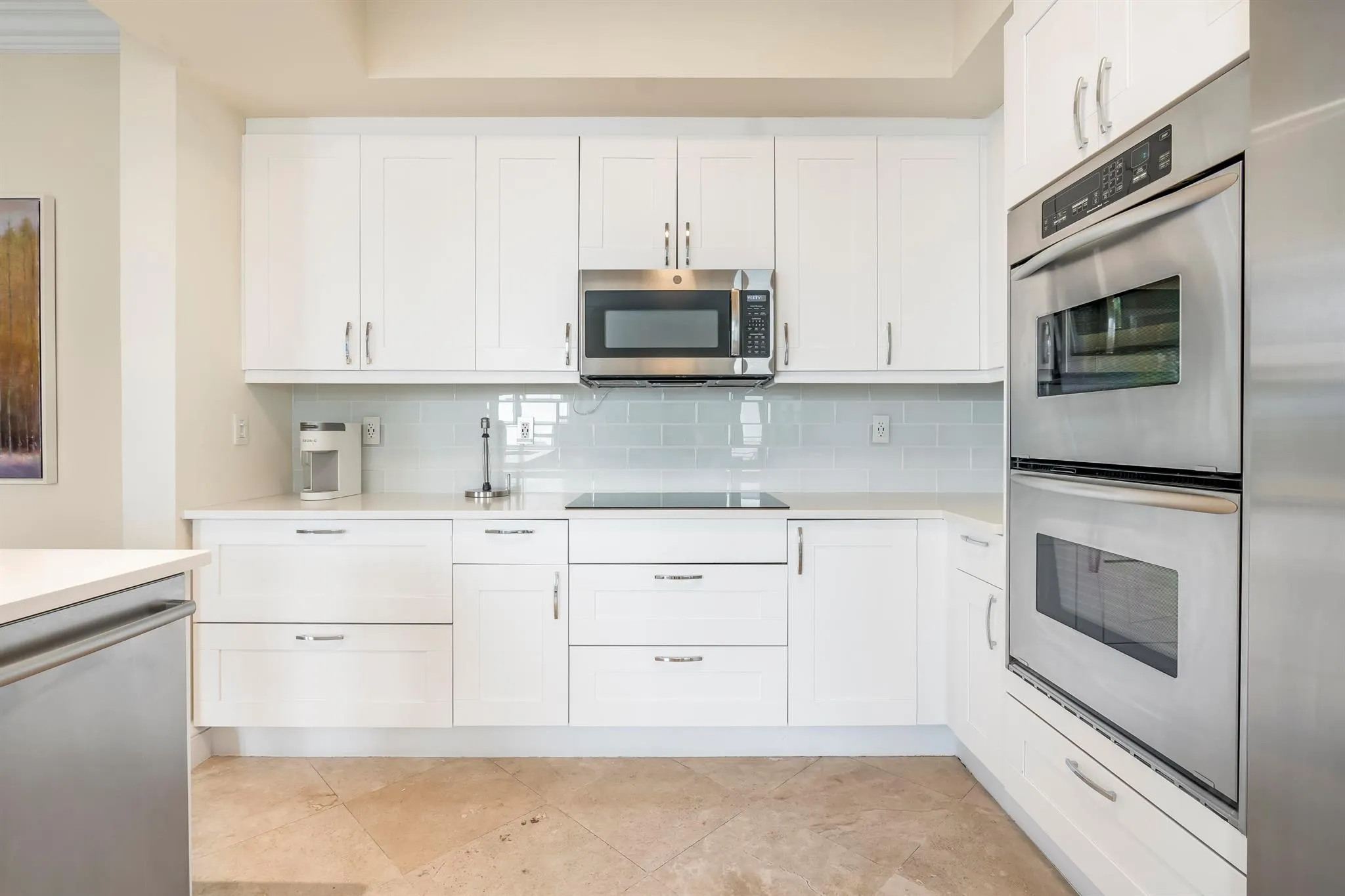201 S Narcissus Avenue, #806