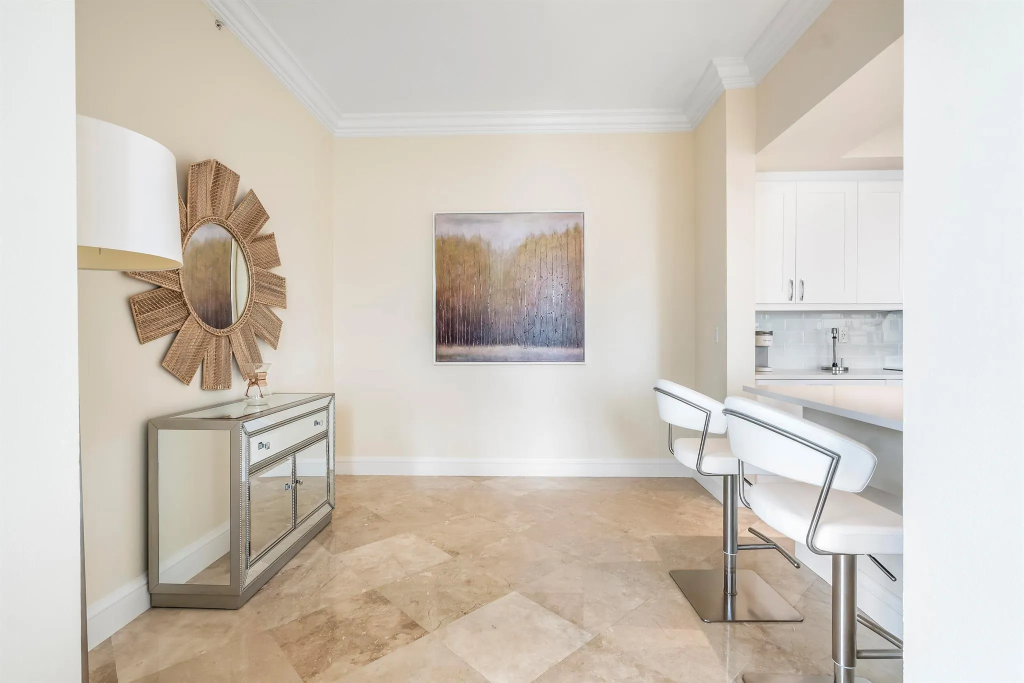 201 S Narcissus Avenue, #806