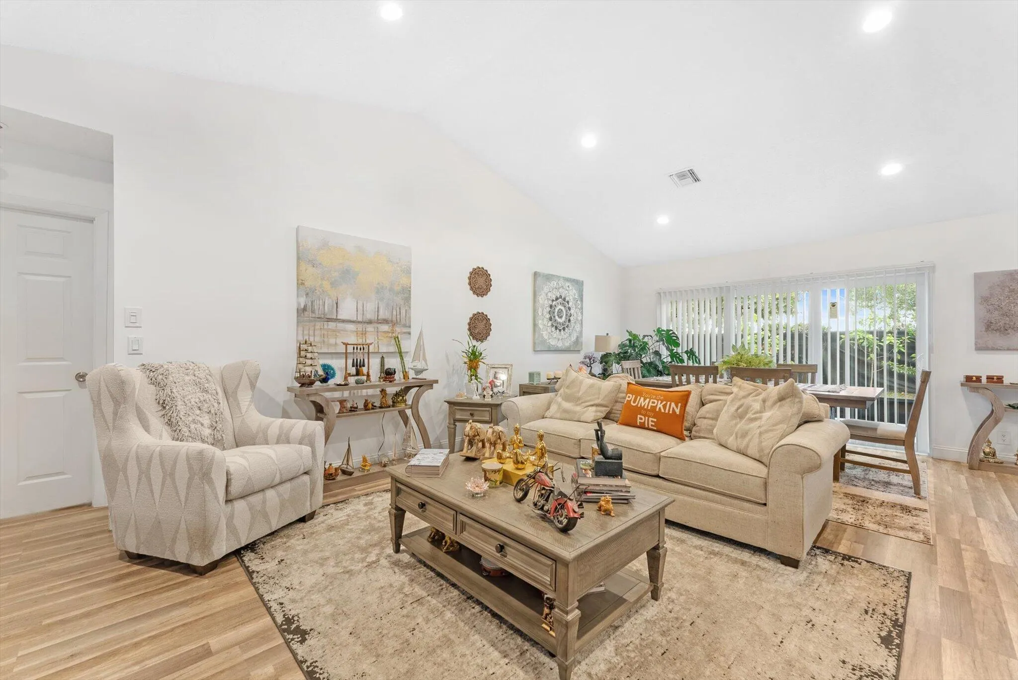 5185 NW 52nd Street