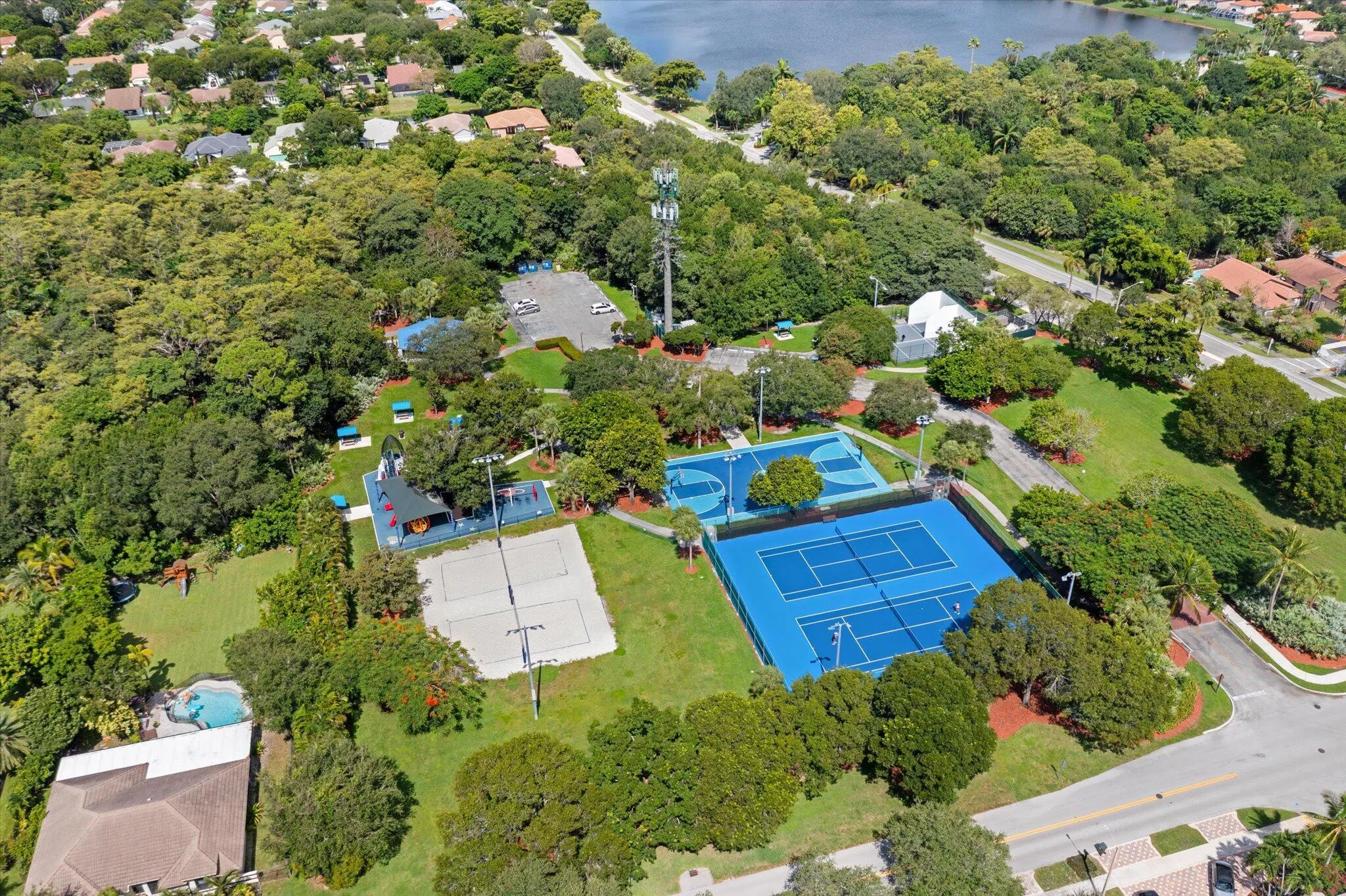 5185 NW 52nd Street
