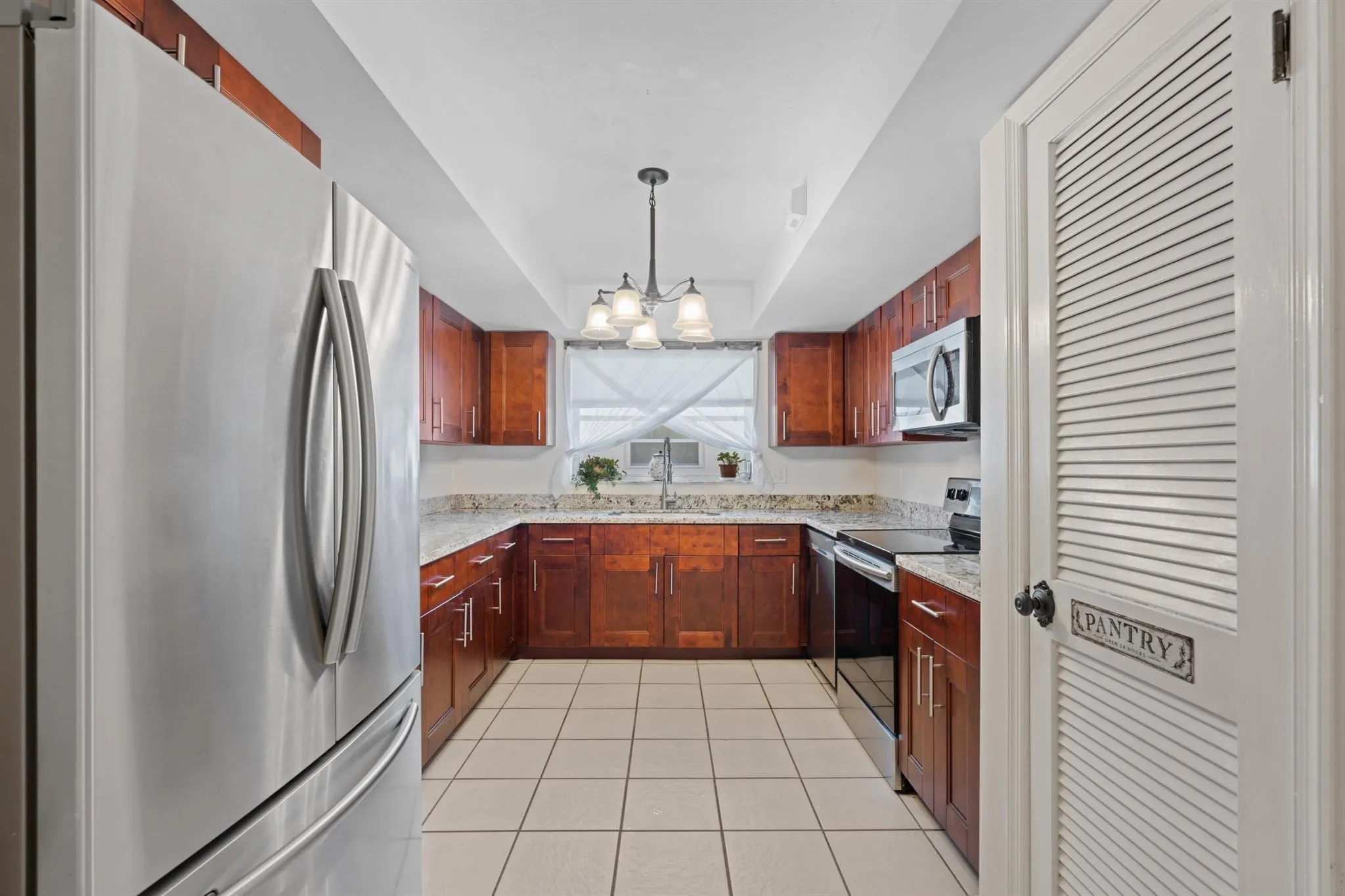 2538 SW 13th Court
